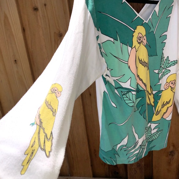 Vintage 90’s top with parrot design - Picture 3 of 6